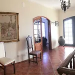 Na Casa Sao Bernardo *